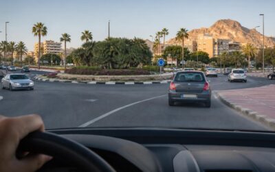 Glorietas grandes en Alicante: cómo entrar, señalizar y salir sin dudar